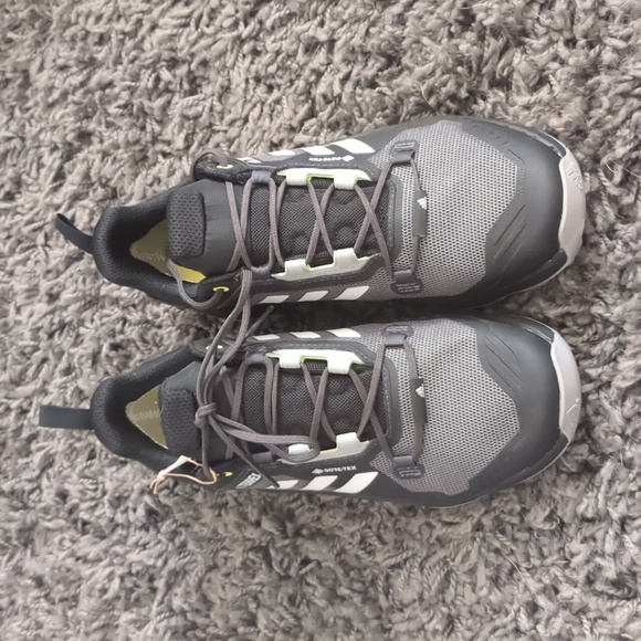 Adidas Terrex Swift R3 Gore-tex - 8.5 - Picture 3 of 3